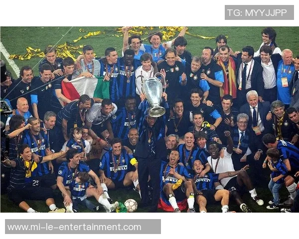 激情四溢的国际足球比赛带给我们的感动与启示